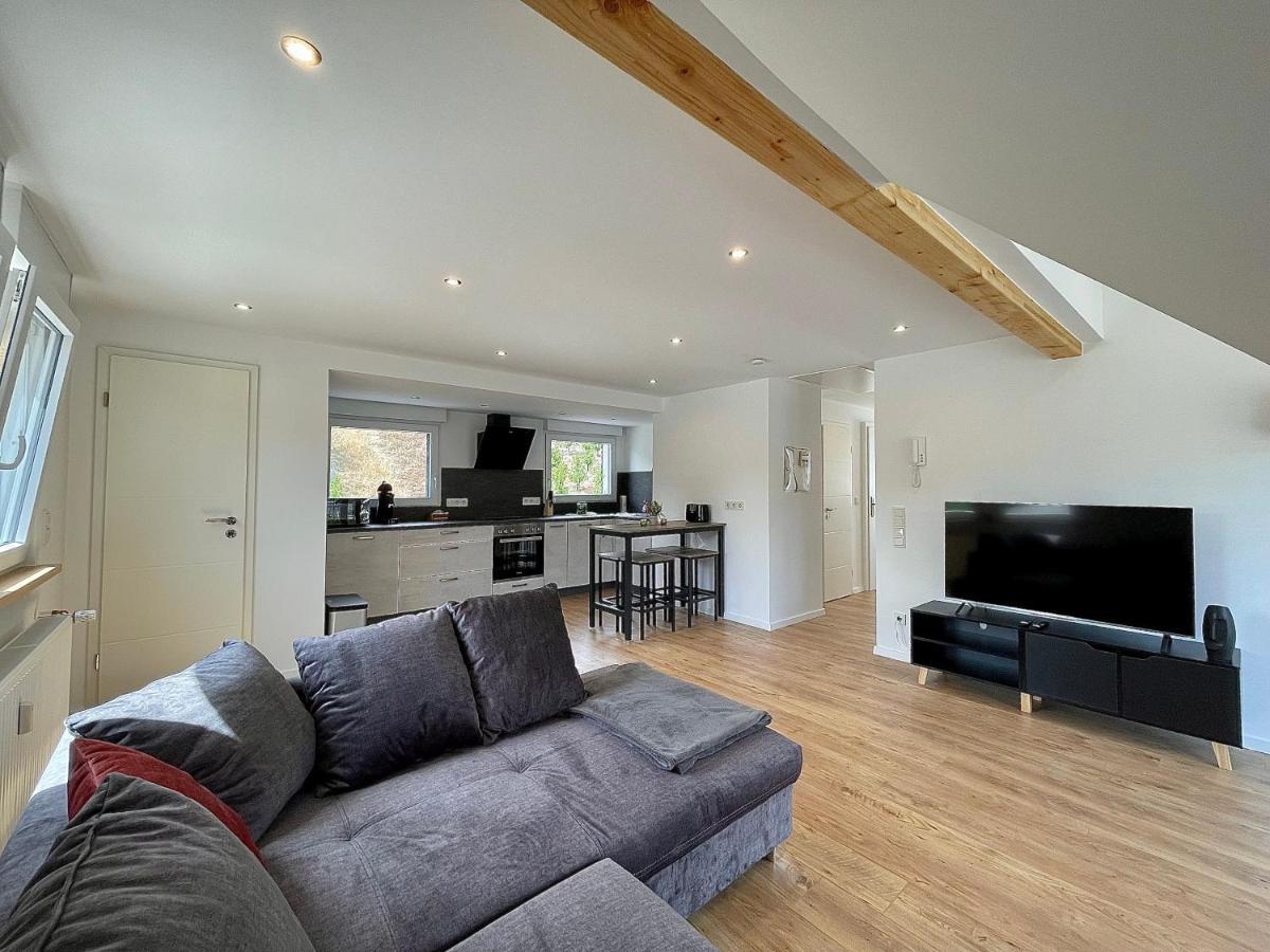 Sky Apartment, Blick Zur Mosel, Grosser Balkon, Kaffeemaschine, Smart Tv Zell an der Mosel Exterior photo